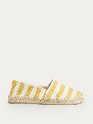 Classic flat yellow espadrilles