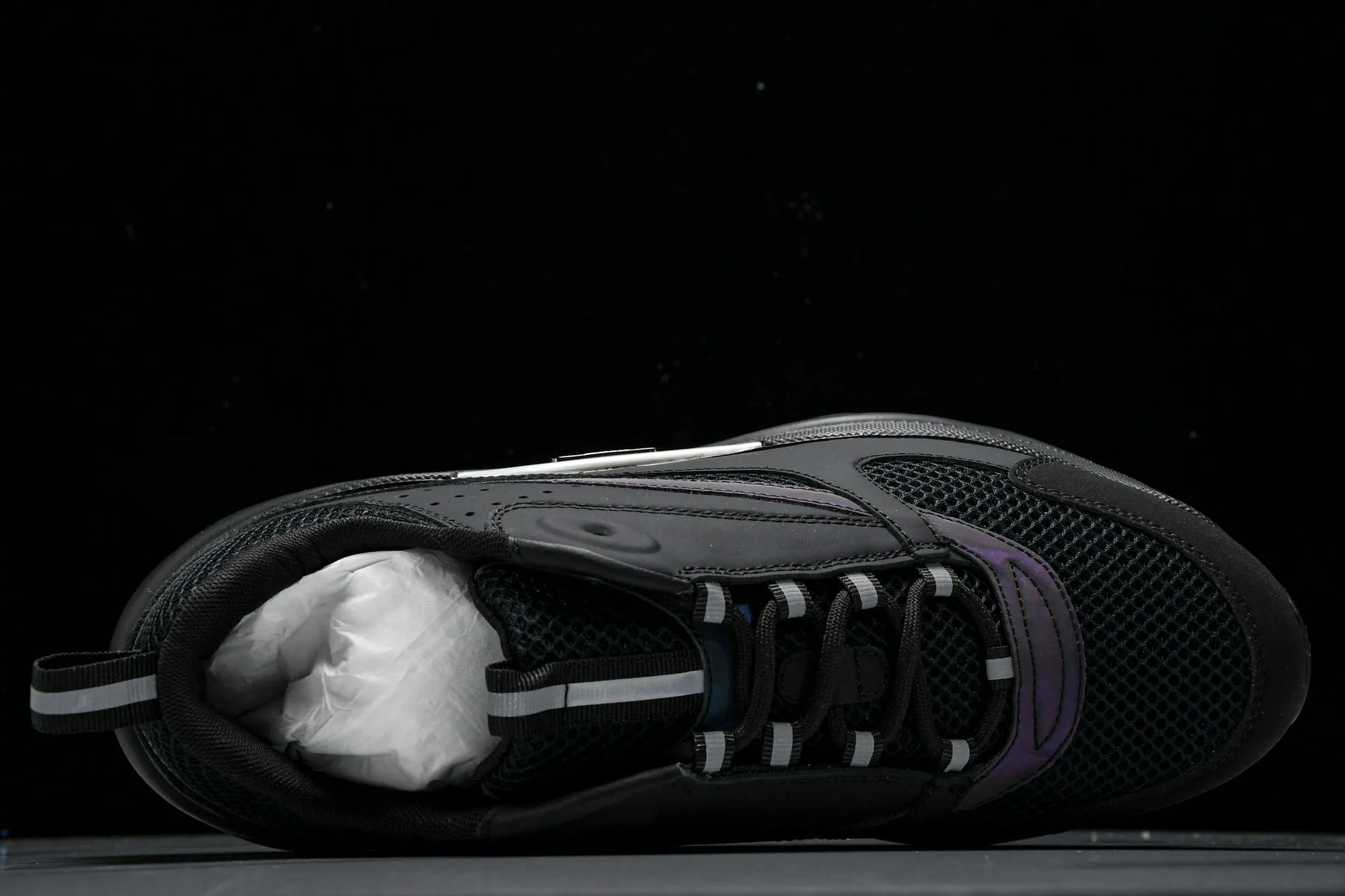 D1or B22 'Black Reflective'