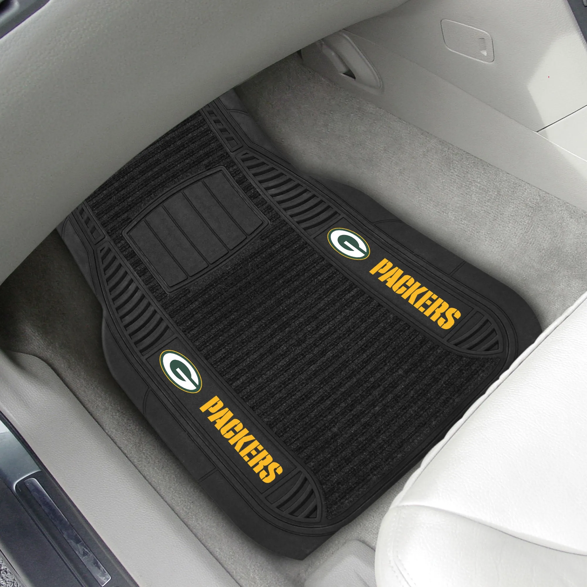 Fanmats Green Bay Packers 2 Piece Deluxe Car Mat Set