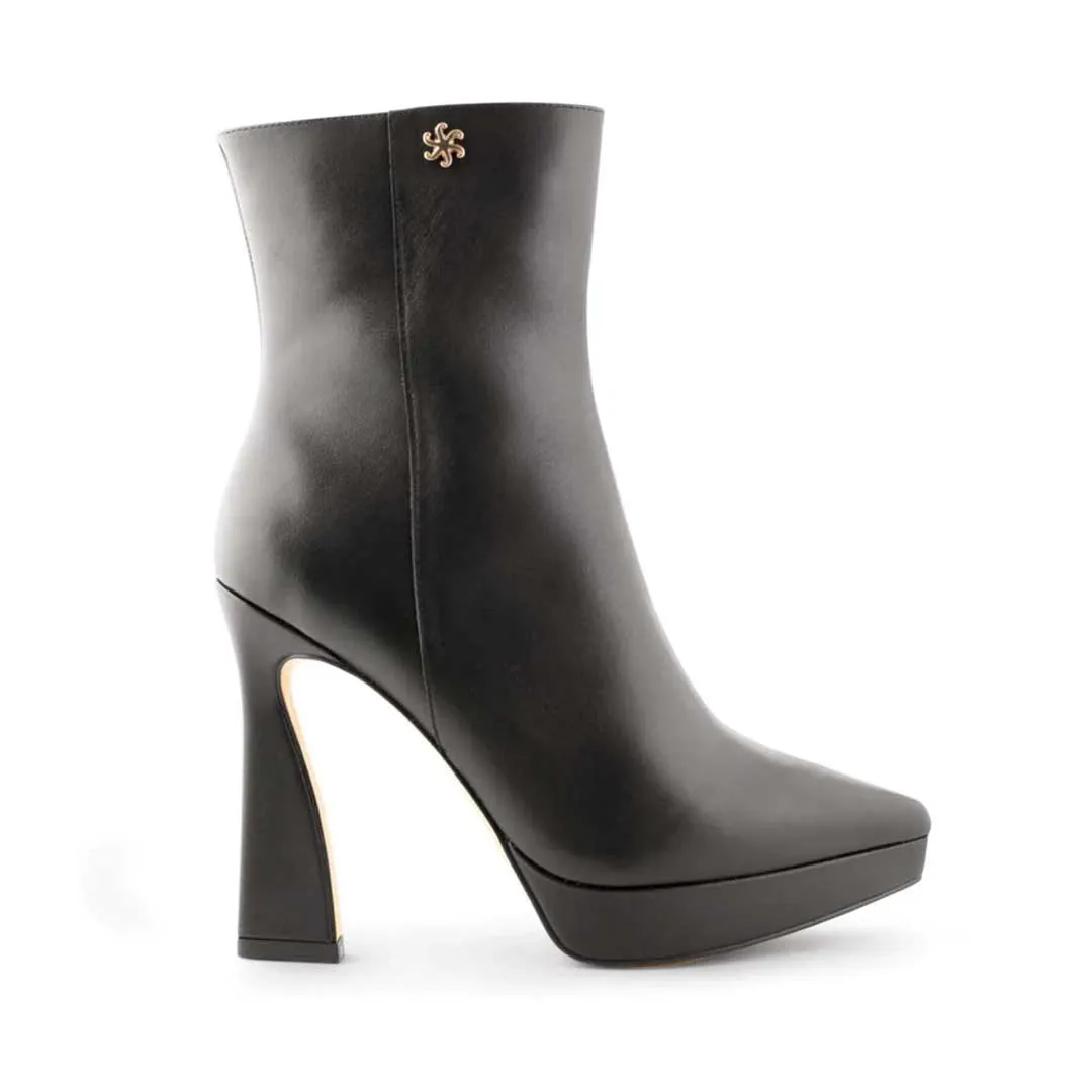 MILA | BOTIN DE PIEL BLACK