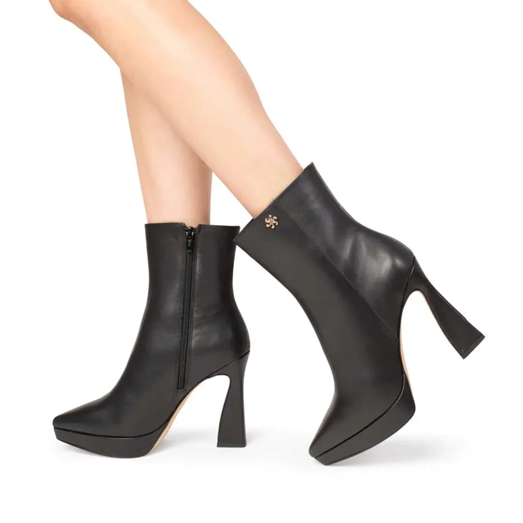 MILA | BOTIN DE PIEL BLACK