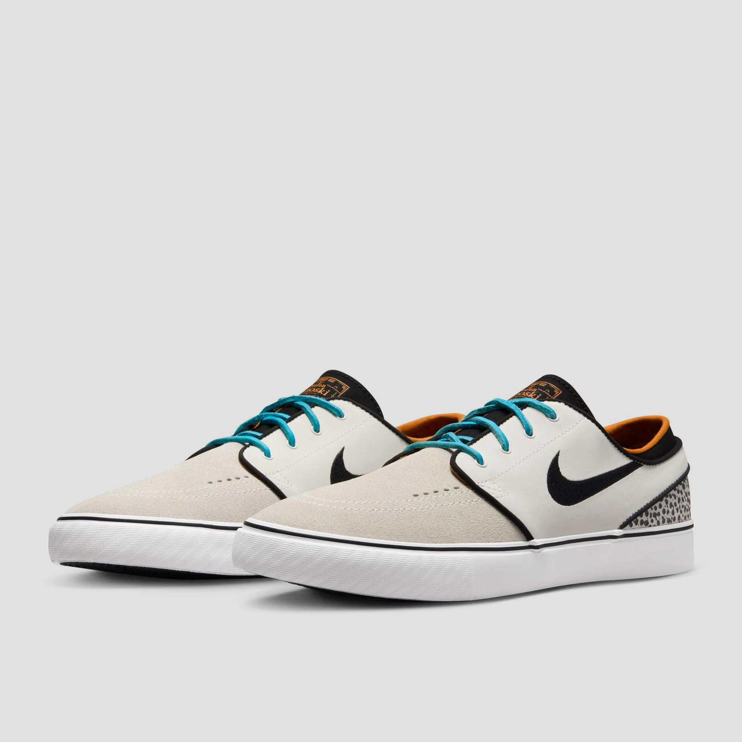 Nike SB Electric Pack Zoom Janoski OG  Electric Skate Shoes Phantom / Chlorine Blue / Black