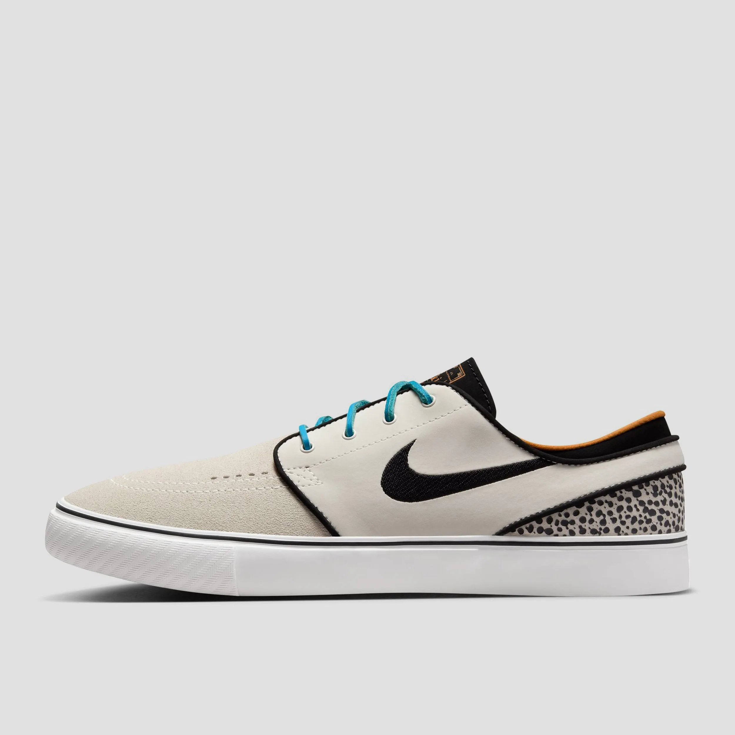 Nike SB Electric Pack Zoom Janoski OG  Electric Skate Shoes Phantom / Chlorine Blue / Black