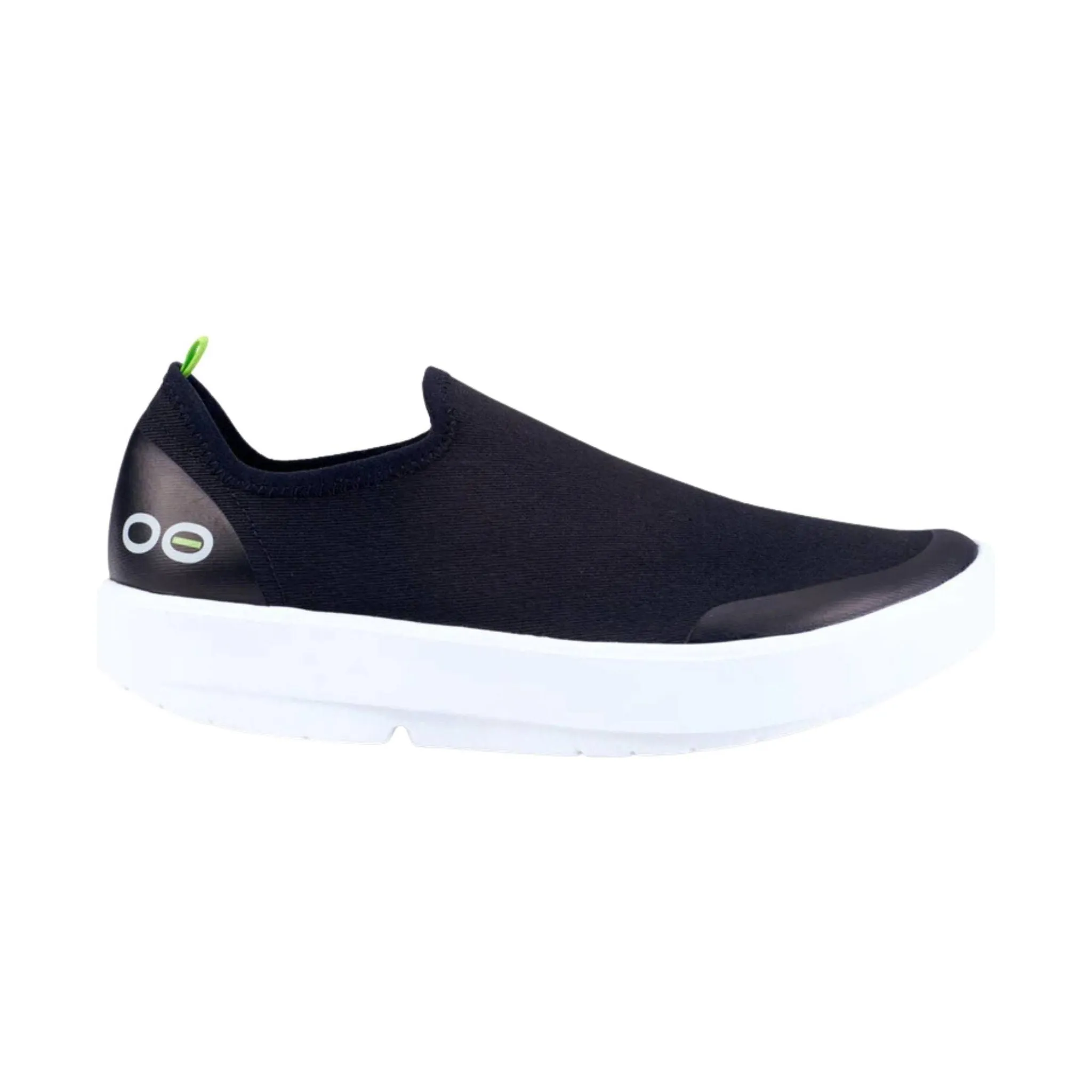 OOfos Women's OOmg Eezee Low Shoe - White/Black