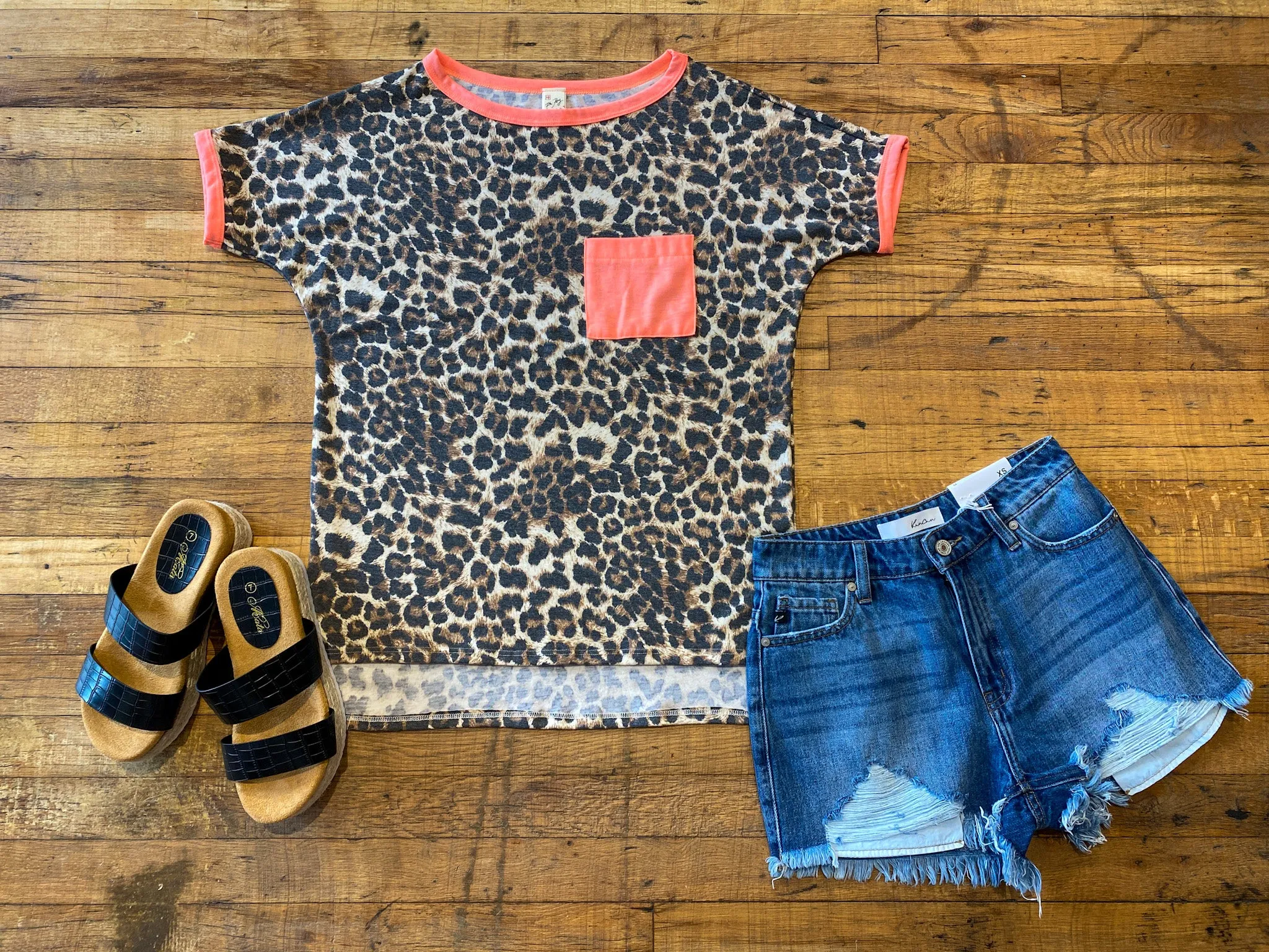 SALE! Kati Leopard Tee