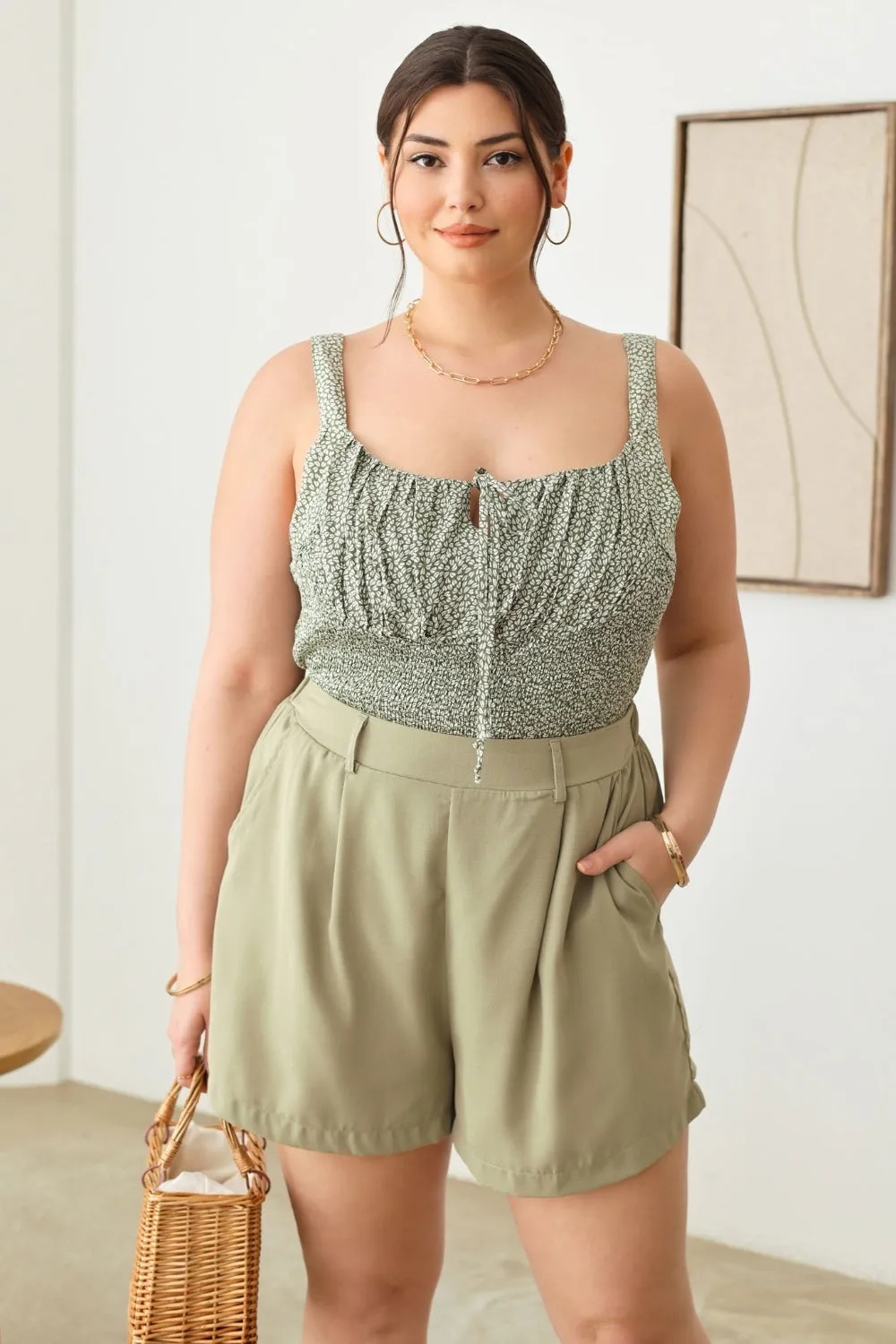 Zenobia Plus Size Half Elastic Waist Shorts with Pockets